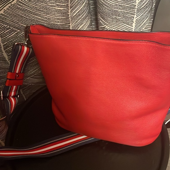 PRADA bucket bag, Authentic! - Picture 2 of 11